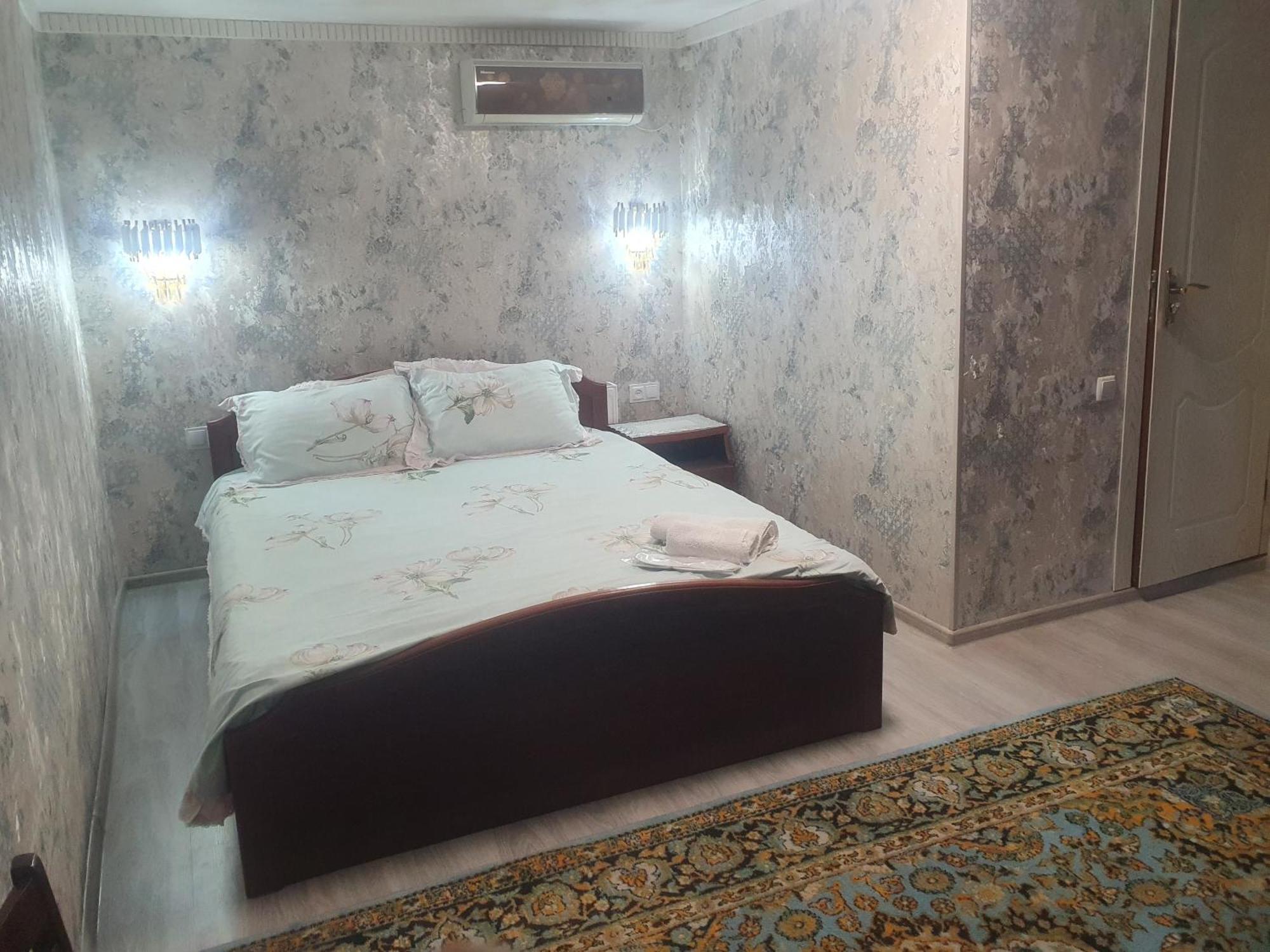 בוקורו Hotel Ravshan Boutique מראה חיצוני תמונה